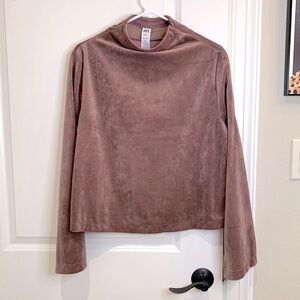 JoyLab Mauve Velour Funnel Neck Cropped Sweatshirt Size Medium